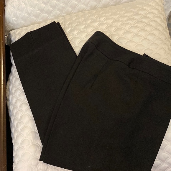 &TROUSERS Brand, Black Cotton Cigarette Trousers with a Kiss of Spandex Sz 2 - Picture 15 of 15